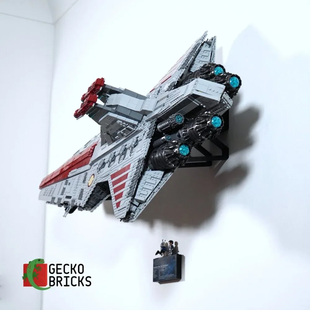 Wall Mount Display for Lego Star Wars UCS Venator Set 75367
